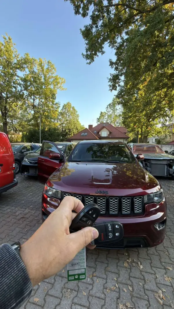 Klucz do auta Jeep Grand Cherokee — realizacja DiKey
